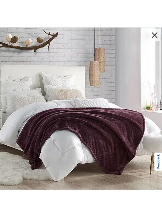 Swift Home Other - SWIFT HOME WINE FAUX FUR THROW BLANKET 60 X 70